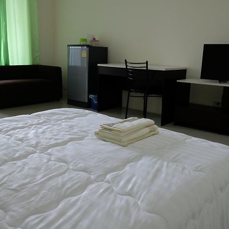 Aspen Residence Chonburi Exterior foto