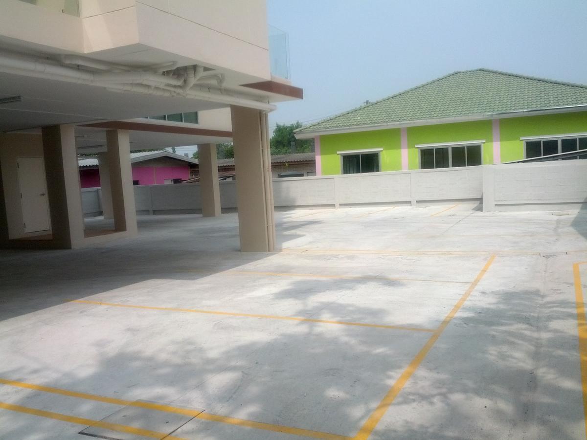 Aspen Residence Chonburi Exterior foto